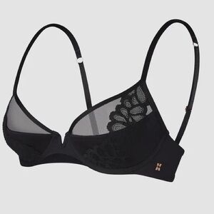 SAVAGE X FENTY Savage Not Sorry Half Cup Plunge Lace Bra in Black US 38DDD